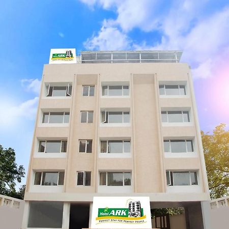 Lee-Benz Ark Hotel Kumbakonam Zewnętrze zdjęcie