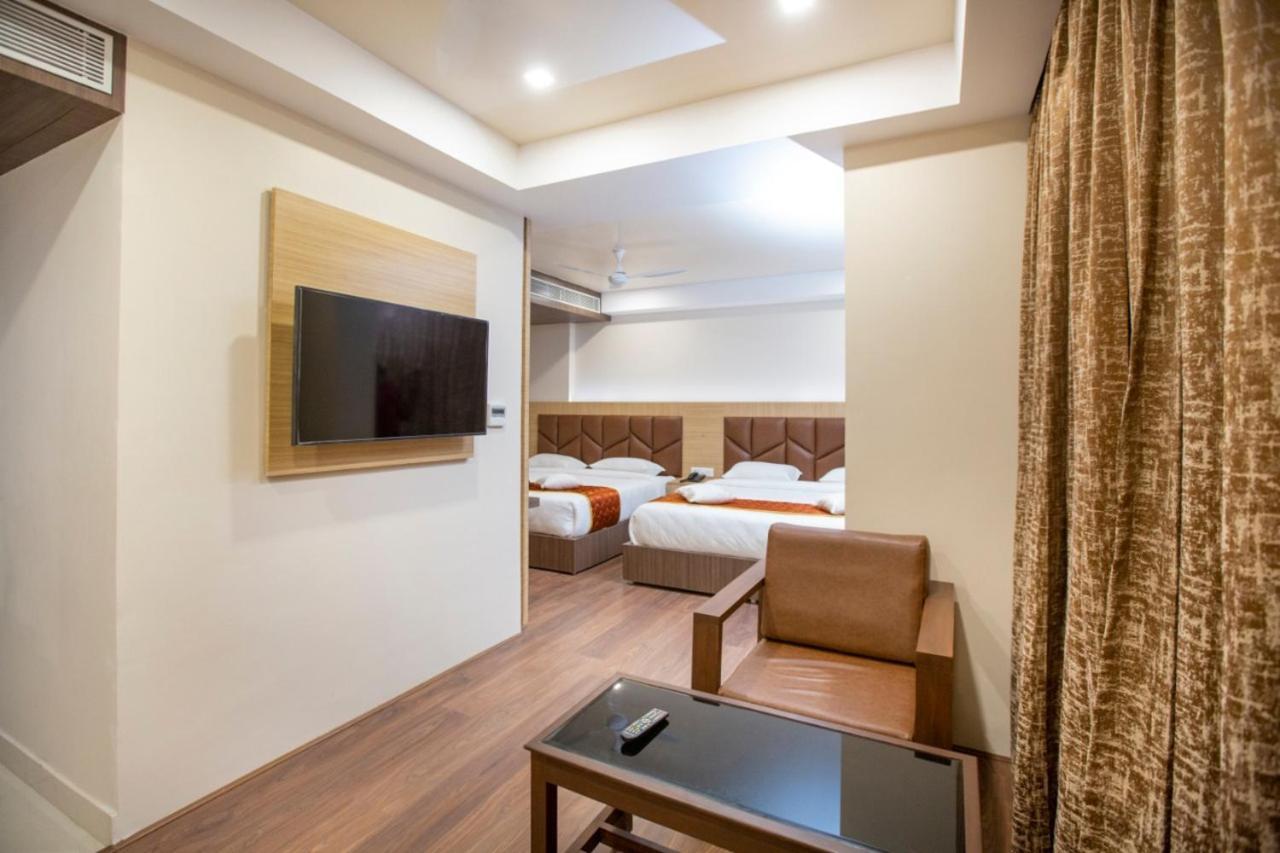 Lee-Benz Ark Hotel Kumbakonam Zewnętrze zdjęcie