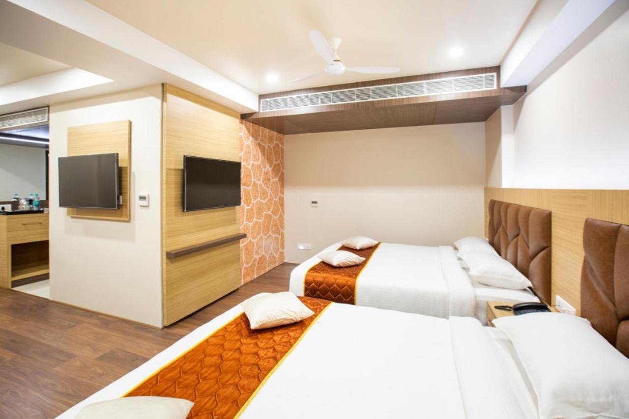 Lee-Benz Ark Hotel Kumbakonam Zewnętrze zdjęcie