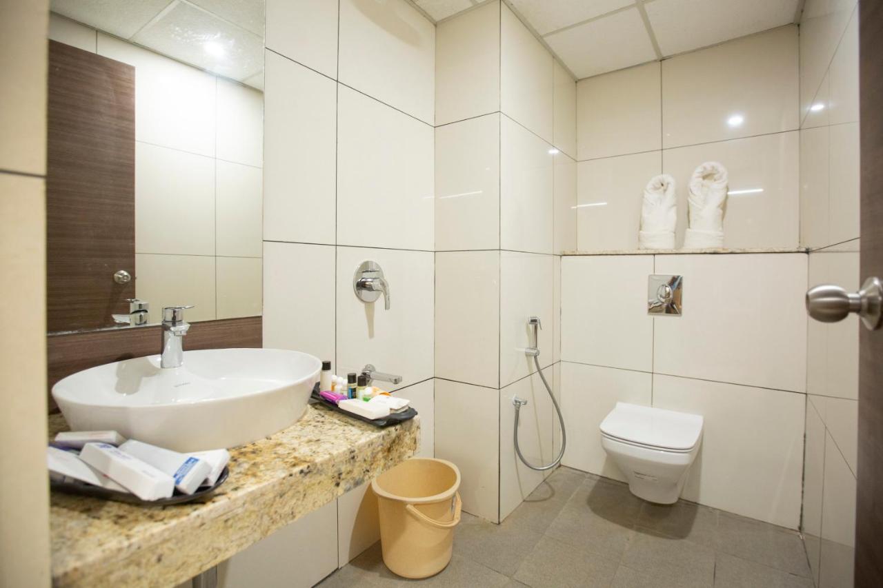 Lee-Benz Ark Hotel Kumbakonam Zewnętrze zdjęcie