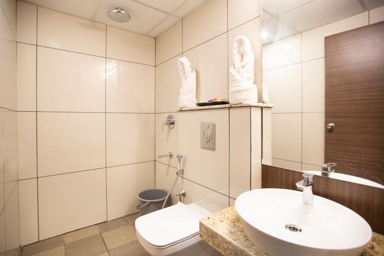 Lee-Benz Ark Hotel Kumbakonam Zewnętrze zdjęcie