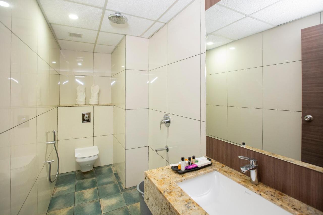 Lee-Benz Ark Hotel Kumbakonam Zewnętrze zdjęcie