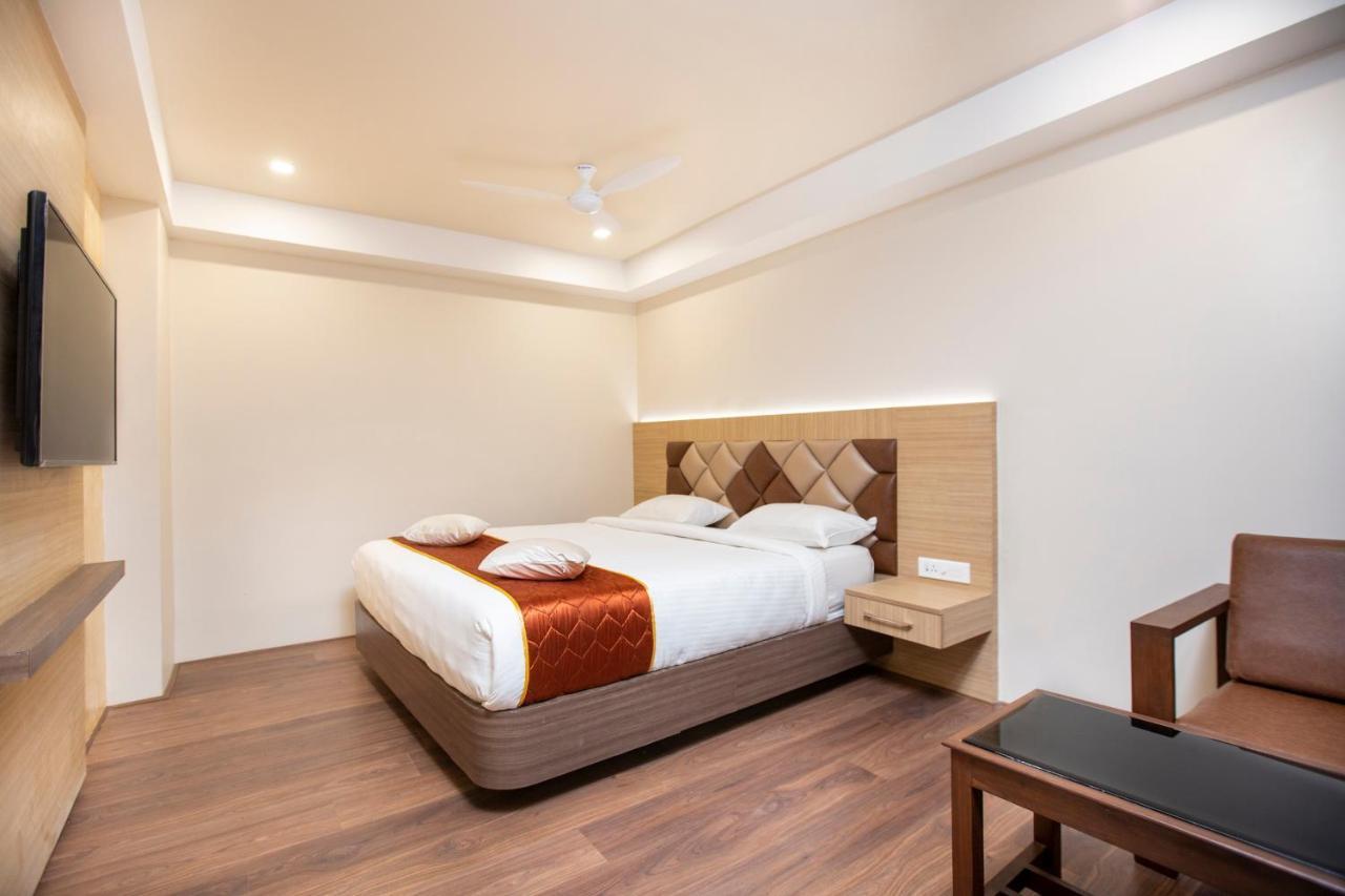 Lee-Benz Ark Hotel Kumbakonam Zewnętrze zdjęcie