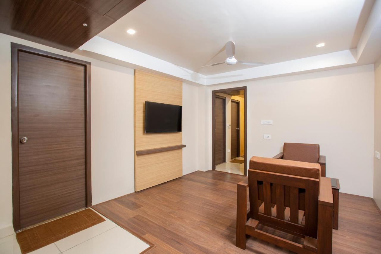 Lee-Benz Ark Hotel Kumbakonam Zewnętrze zdjęcie