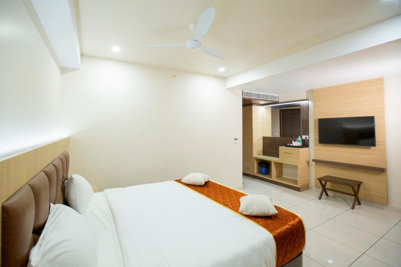Lee-Benz Ark Hotel Kumbakonam Zewnętrze zdjęcie
