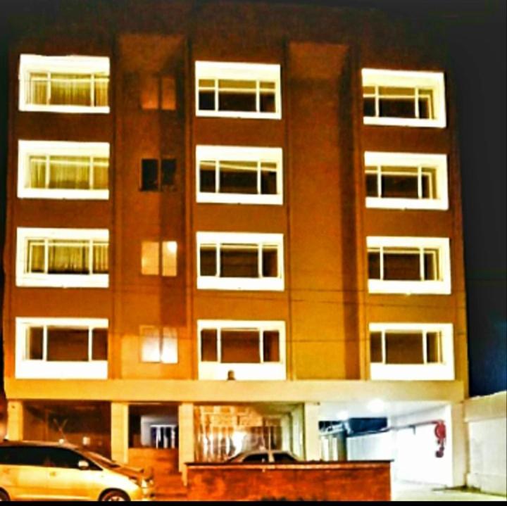 Lee-Benz Ark Hotel Kumbakonam Zewnętrze zdjęcie